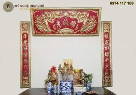 Hoành phi câu đối bằng đồng vàng nền đỏ KT 1m76